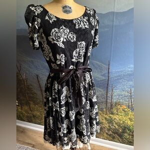 AMERICAN RAG FLOWER DRESS